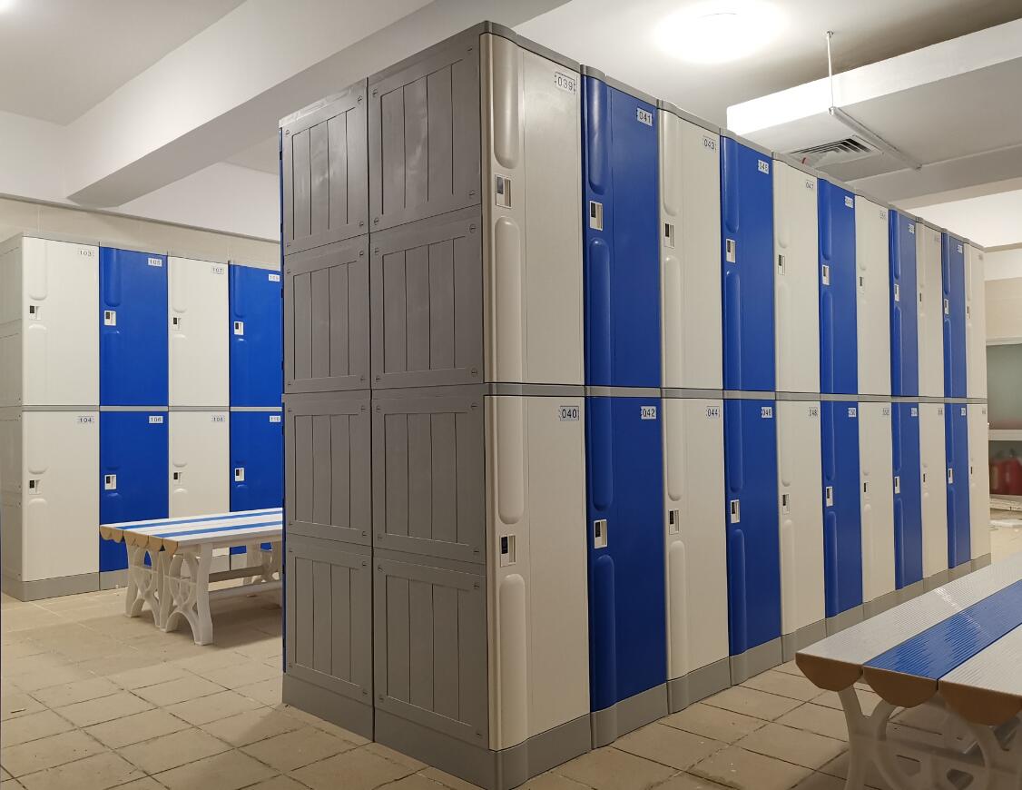 ABS���ϸ��¹�a(ch��n)Ʒ��(y��u)��(sh��)